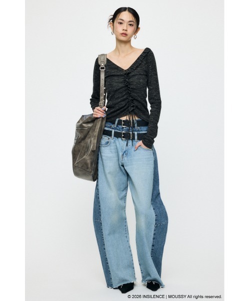 MOUSSY（マウジー）の「INSILENCE GATHER ニットトップス（ニット/セーター・レディース・ブラック/ライトカーキ/ライトグレー・1）」の5枚目の写真