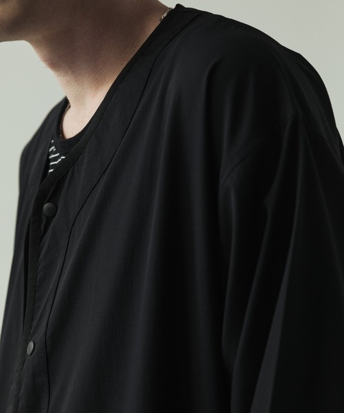 SLICK（スリック）の「【SLICK/スリック】Micro Mesh Snap Button Cardigan/マイクロメッシュ スナップボタンカーディガン/機能素材（カーディガン/ボレロ・メンズ・ネイビー/カーキ/ブラック・1/2/3）」の9枚目の写真