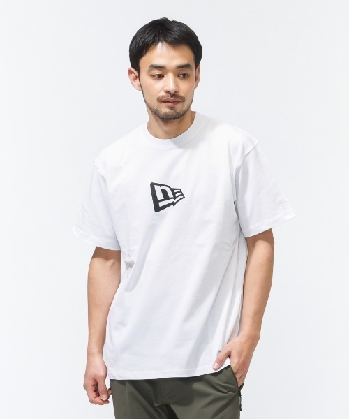 NEW ERA(ニューエラ)の「ニューエラ SS CT TEE FLAG LOGO MID WHI 261(Tシャツ/カットソー・メンズ・ホワイト・M/LL)」の1枚目の写真