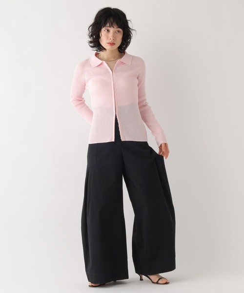 BAYFLOW（ベイフロー）の「[WEB限定]タックバルーンワイドチノパンツ / カーブフレアパンツ（チノパンツ・レディース・ブラック/ベージュ・SMALL/MEDIUM/LARGE）」の8枚目の写真