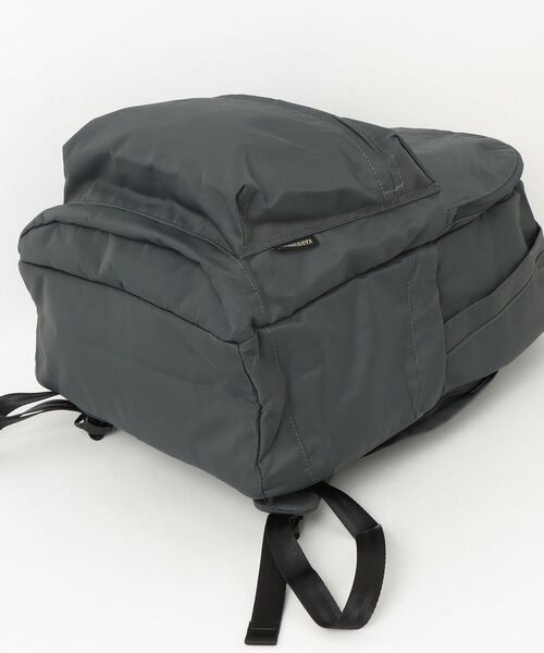 karrimor（カリマー）の「M daypack 25（バックパック/リュック・メンズ・ブラック/ダークグレー・FREE）」の4枚目の写真