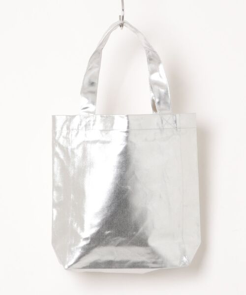 A.P.C.（アーペーセー）の「TOTE LOU SMALL（トートバッグ・レディース・アンティークシルバー・ONESIZE）」の2枚目の写真
