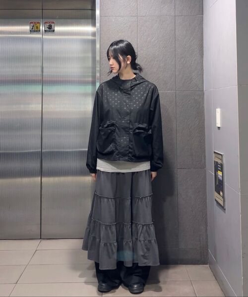MUSINSA STANDARD WOMAN（ムシンサスタンダードウーマン）の「ウィメンズポルカドットウィンドブレーカージャケット[ブラック]（ナイロンジャケット・レディース・その他・X-SMALL/SMALL/MEDIUM/LARGE）」の11枚目の写真