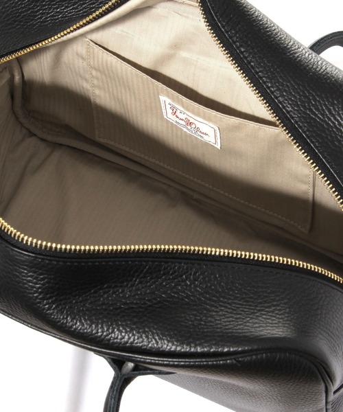 YOUNG&OLSEN The DRYGOODS STORE（ヤングアンドオルセン）の「【YOUNG＆OLSEN】LEATHER STUDENT M（ボストンバッグ・レディース・ブラック・FREE）」の3枚目の写真