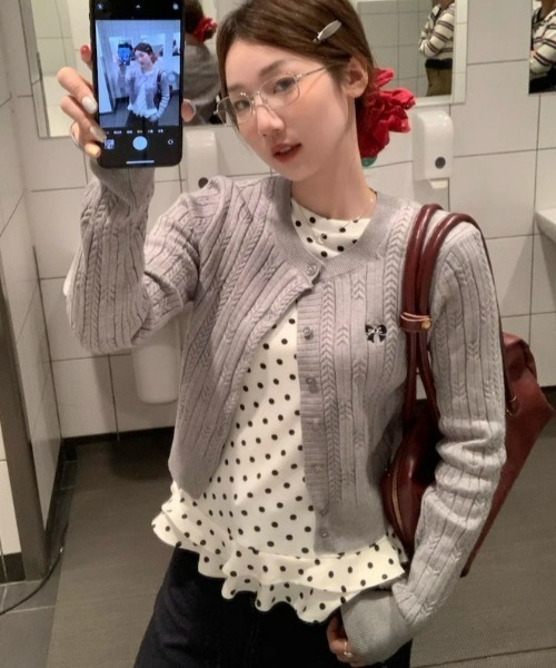 REBALANCE（リバランス）の「ドット柄長袖トップス（その他トップス・レディース・A・MEDIUM/LARGE/SMALL/X-LARGE）」の5枚目の写真