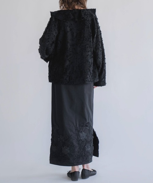WILLFULLY（ウィルフリー）の「jacquard sheer ruffle frill shirt JK（ノーカラージャケット・レディース・アイボリー/ブラック・FREE）」の17枚目の写真