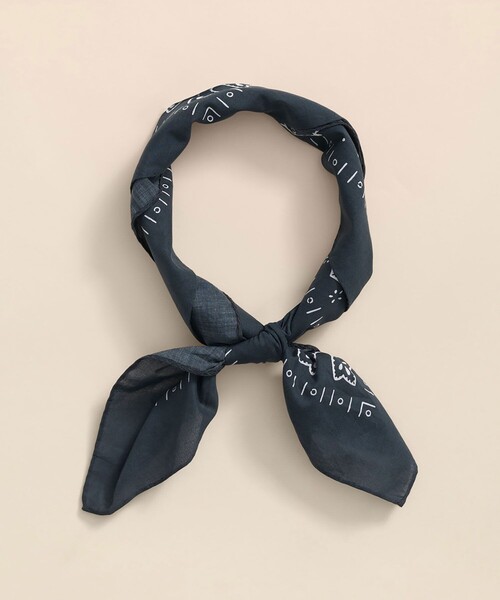 BROOKS BROTHERS(ブルックスブラザーズ)の「コットン プリント ネッカチーフ(バンダナ/スカーフ・メンズ・ブルー/レッド・ONE SIZE)」の4枚目の写真