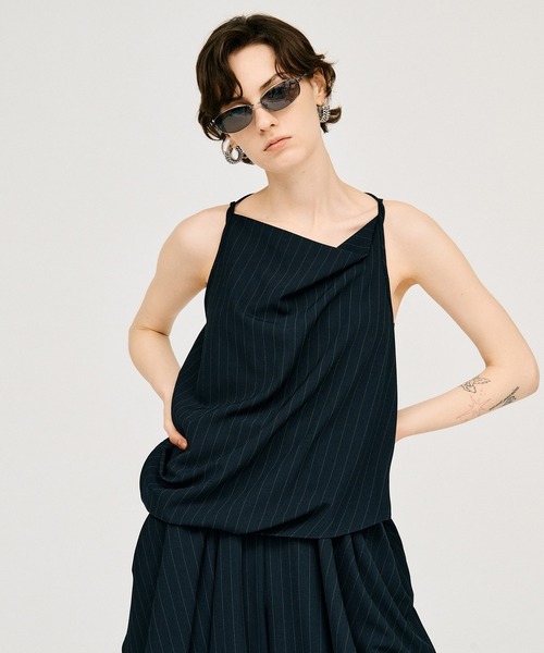 PRANK PROJECT(プランクプロジェクト)の「【2026Summer Pre-Order】ドレープキャミ / Drape Cami(キャミソール・レディース・ネイビー/ブラック・FREE)」の1枚目の写真