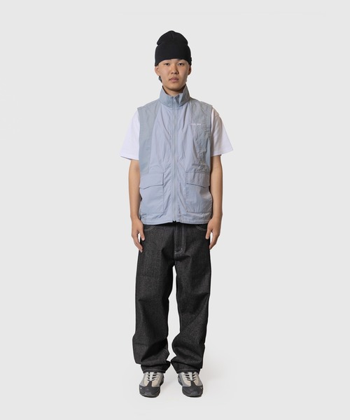Chocolate Jesus (チョコレートジーザス )の「CJ NYLON VEST(ベスト・メンズ・ネイビー/グレー・MEDIUM/LARGE/X-LARGE)」の5枚目の写真