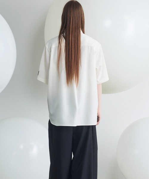 MAISON SPECIAL（メゾンスペシャル）の「《UNISEX》4 Colors Chambray Washable Wool Prime-Over Short Sleeve Shirt/4色シャンブレーウォッシャブルウールプライムオーバーショートスリーブシャツ【MAISON SPECIAL/メゾンスペシャル】■セットアップ対応■（シャツ/ブラウス・メンズ・チャコールグレー/グレー/ブラック/ホワイト/ダークブルー・2/1/0）」の14枚目の写真