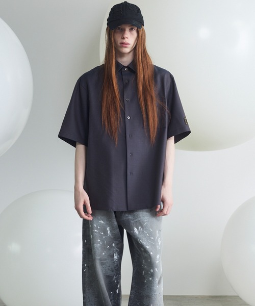 MAISON SPECIAL（メゾンスペシャル）の「《UNISEX》4 Colors Chambray Washable Wool Prime-Over Short Sleeve Shirt/4色シャンブレーウォッシャブルウールプライムオーバーショートスリーブシャツ【MAISON SPECIAL/メゾンスペシャル】■セットアップ対応■（シャツ/ブラウス・メンズ・チャコールグレー/グレー/ブラック/ホワイト/ダークブルー・2/1/0）」の15枚目の写真