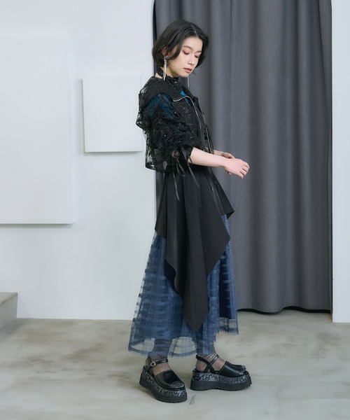 HARE(ハレ)の「【長袖から5分袖まで変化できる】スパンコールレースパーカー(HARE)(マウンテンパーカー・レディース・ブラック/ホワイト/ブルー・FREE)」の7枚目の写真