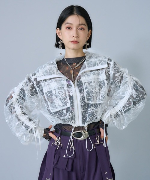 HARE(ハレ)の「【長袖から5分袖まで変化できる】スパンコールレースパーカー(HARE)(マウンテンパーカー・レディース・ブラック/ホワイト/ブルー・FREE)」の11枚目の写真