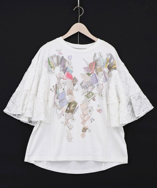 iS ScoLar(イズスカラー)の「562207:おばあちゃんの思い出本棚柄プルオーバー(Tシャツ/カットソー・レディース・ブラック/オフホワイト・M)」の4枚目の写真