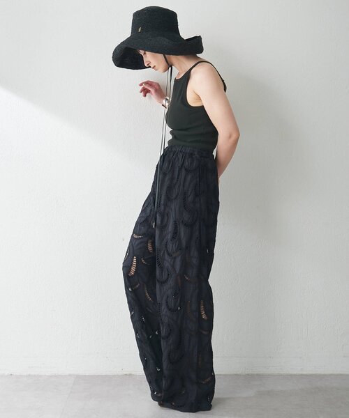 Whim Gazette(ウィムガゼット)の「【WEB限定】エンブロイダリーパンツ(その他パンツ・レディース・ホワイト/ブラック・FREE)」の13枚目の写真
