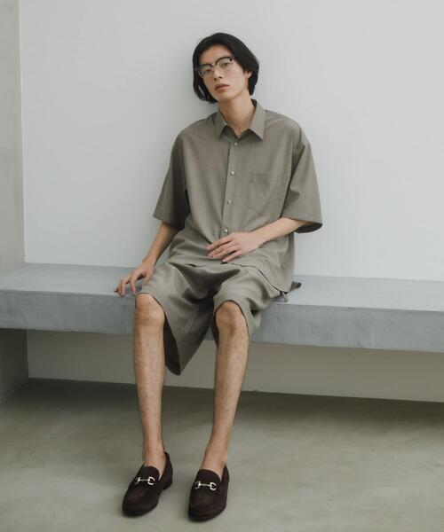 URBAN RESEARCH DOORS(アーバンリサーチドアーズ)の「T/W Tropical Regular SHIRTS(シャツ/ブラウス・メンズ・ブラック/ブラウン・LARGE/MEDIUM)」の4枚目の写真