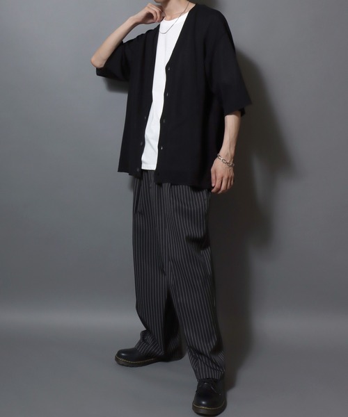 ANPAS(アンパス)の「Cooling Half-Sleeve Knit Cardigan (Solid/Check Pattern) / 接触冷感 ムジ&チェック 五分袖 ニットVカーデ メンズ サマーカーディガン シンプル 5分袖 半袖 ビッグシルエット オーバーサイズ(カーディガン/ボレロ・メンズ・グレイッシュベージュ/ブラック/サックスブルー/ブラック系その他/グレー系その他/ベージュ系その他/ブルー系その他・M/L)」の13枚目の写真