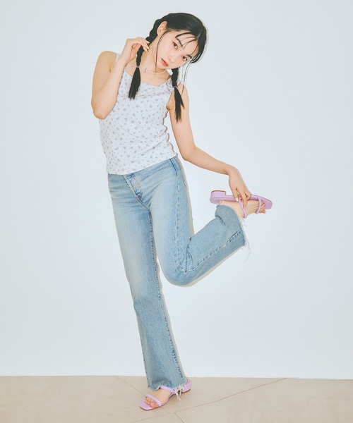 COLORME(カラーミー)の「【AKB48 伊藤百花 着用】前後2WAY小花柄タンクトップ(タンクトップ・レディース・ホワイト/グレー・FREE)」の10枚目の写真