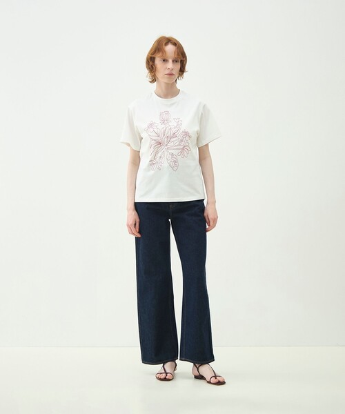 MACPHEE（マカフィー）の「ボタニカルエンブロイダリー Tシャツ（Tシャツ/カットソー・レディース・ホワイト/ブラック・S）」の3枚目の写真