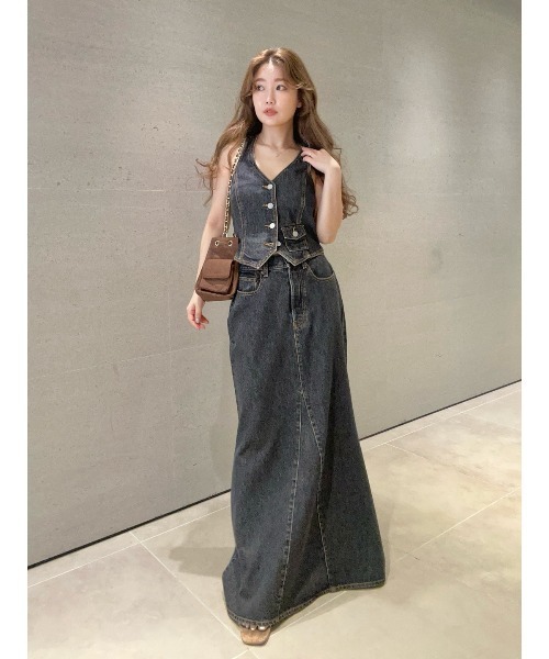 LILY BROWN(リリーブラウン)の「デニムマーメイドスカート(スカート・レディース・ブルー/ブラック・1/0)」の6枚目の写真