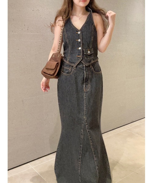 LILY BROWN(リリーブラウン)の「デニムマーメイドスカート(スカート・レディース・ブルー/ブラック・1/0)」の4枚目の写真