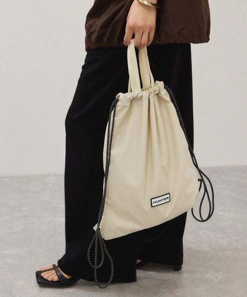 HUNTER(ハンター)の「【WEB限定】・【HUNTER for ADAM ET ROPE'】 別注 TRAVEL DRAWSTRING BACKPACK TOTE(トートバッグ・レディース・キナリ・FREE)」の16枚目の写真