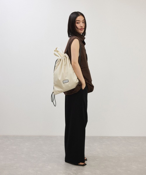 HUNTER(ハンター)の「【WEB限定】・【HUNTER for ADAM ET ROPE'】 別注 TRAVEL DRAWSTRING BACKPACK TOTE(トートバッグ・レディース・キナリ・FREE)」の15枚目の写真