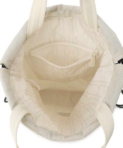 HUNTER(ハンター)の「【WEB限定】・【HUNTER for ADAM ET ROPE'】 別注 TRAVEL DRAWSTRING BACKPACK TOTE(トートバッグ・レディース・キナリ・FREE)」の4枚目の写真