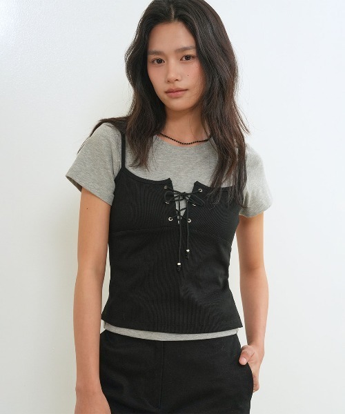 GENERAL IDEA(ジェネラルアイデア)の「【GENERAL IDEA】アイレット スリーブレス / EYELET SLEEVELESS TOP(キャミソール・レディース・ブラック/ホワイト・L/M/S)」の2枚目の写真