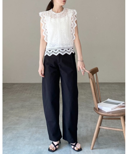She's Closet(シーズクローゼット)の「フレンチスリーブ ショート丈 シアー スカラップレースブラウス(シャツ/ブラウス・レディース・ホワイト/ブラック/アイボリー・FREE)」の9枚目の写真