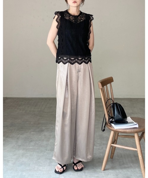 She's Closet(シーズクローゼット)の「フレンチスリーブ ショート丈 シアー スカラップレースブラウス(シャツ/ブラウス・レディース・ホワイト/ブラック/アイボリー・FREE)」の14枚目の写真