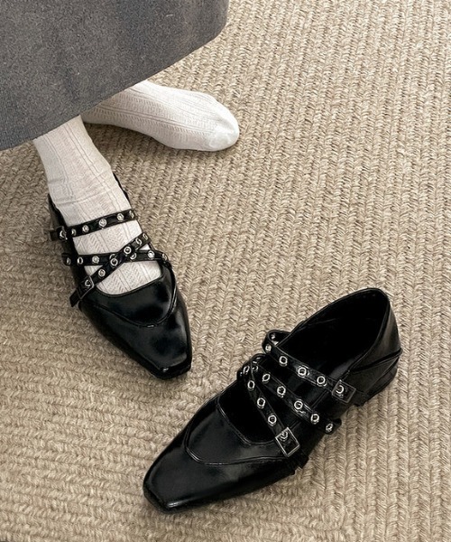 Vipoa(ヴィポア)の「Rivet Buckle Mary Jane Shoes(サンダル・レディース・ブラック/シルバー・SMALL/LARGE/MEDIUM)」の19枚目の写真