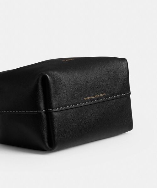 COACH(コーチ)の「ジェイド ドローストリング バッグ(ショルダーバッグ・レディース・ブラック系その他・ONE)」の9枚目の写真