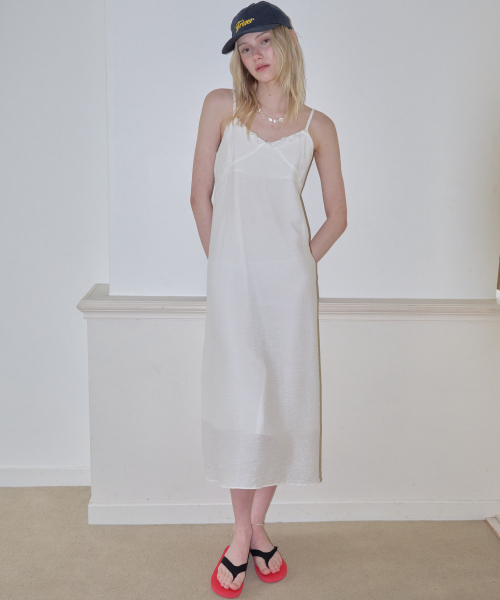 FRIVER07（フリバー07）の「Ruffle sleeveless dress [FRSP08OP01]_Ivory（ワンピース・レディース・アイボリー・FREE）」の2枚目の写真