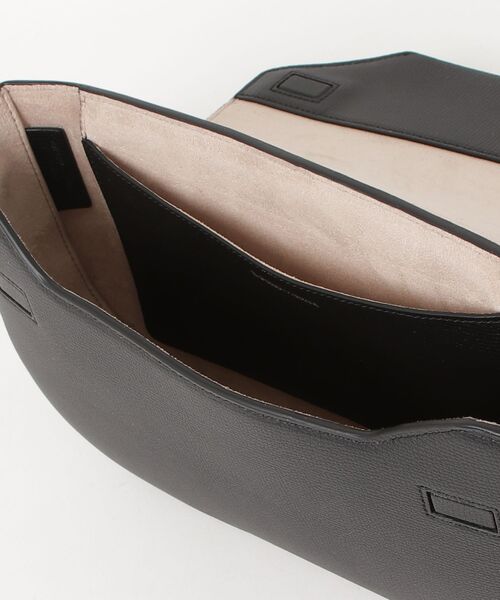 EMPORIO ARMANI(エンポリオアルマーニ)の「【エンポリオ アルマーニ】Emporio Armani 1981 レザーショルダーバッグ(ショルダーバッグ・レディース・ダークウッド/ブラック・FREE)」の12枚目の写真