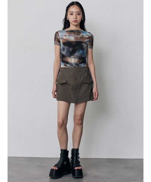 MURUA(ムルーア)の「フロントZIPドッキングスカートパンツ 夏服(その他パンツ・レディース・カーキ/ベージュ/ブラック・1/2)」の13枚目の写真