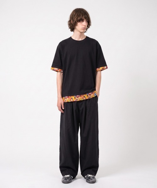 rehacer(レアセル)の「rehacer : Flower Layered Wide CS / ボタニカルレイヤード ワイドカットソー(Tシャツ/カットソー・メンズ・ホワイト/ブラック・MEDIUM/X-LARGE/LARGE/SMALL)」の4枚目の写真
