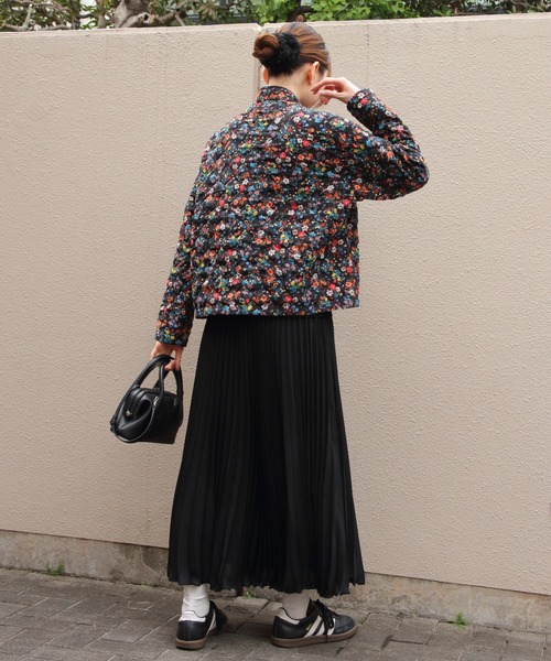 MEYAME(メヤメ)の「MEYAME/メヤメ フラワーキルトジャケット FLOWER QUILTED JACKET MEY-2508(その他アウター・レディース・ブラック/ホワイト・FREE)」の15枚目の写真