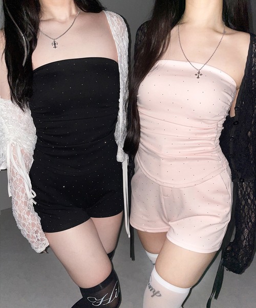me+em select（ミームセレクト）の「【 セットアップ 】ラインストーンベアトップ＋ハイウエストショートパンツ SET ／ 【 SETUP 】Rhinestone bare tops ＋ high waist short pants SET　※※（セットアップ・レディース・ピンク/ブラック・FREE）」の6枚目の写真