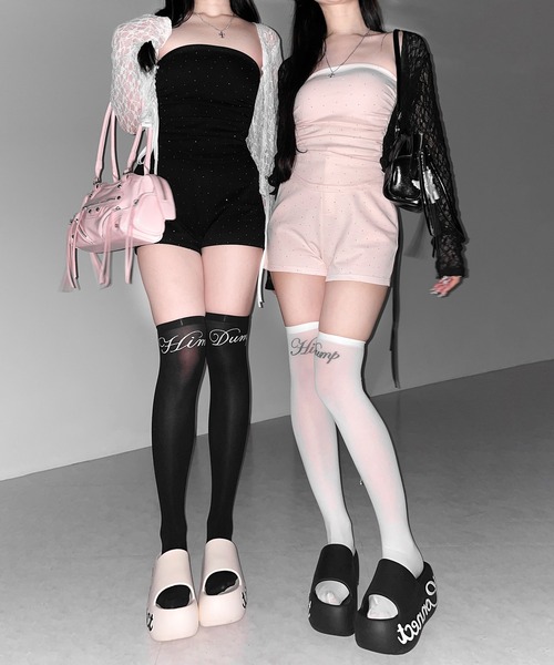 me+em select（ミームセレクト）の「【 セットアップ 】ラインストーンベアトップ＋ハイウエストショートパンツ SET ／ 【 SETUP 】Rhinestone bare tops ＋ high waist short pants SET　※※（セットアップ・レディース・ピンク/ブラック・FREE）」の12枚目の写真