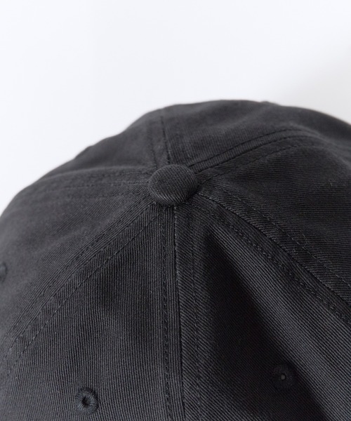 Manhattan Portage（マンハッタンポーテージ）の「Manhattan Portage / マンハッタンポーテージ WASHED TWILL 6P CAP ウォッシュド ツイル 6パネル キャップ フロントロゴ メンズ レディース 2026年秋冬 秋物（キャップ・メンズ・チャコールグレー/ブラック/ブラウン/サンドベージュ・FREE）」の13枚目の写真