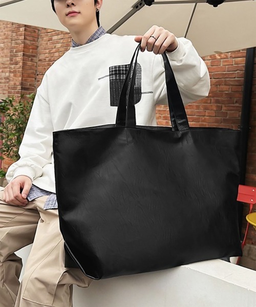 WESTBOY(ウエストボーイ)の「Y2K 光沢エコレザー ビッグトートバッグ WO26W4BG02(トートバッグ・メンズ・ブラウン/ブラック・FREE)」の8枚目の写真
