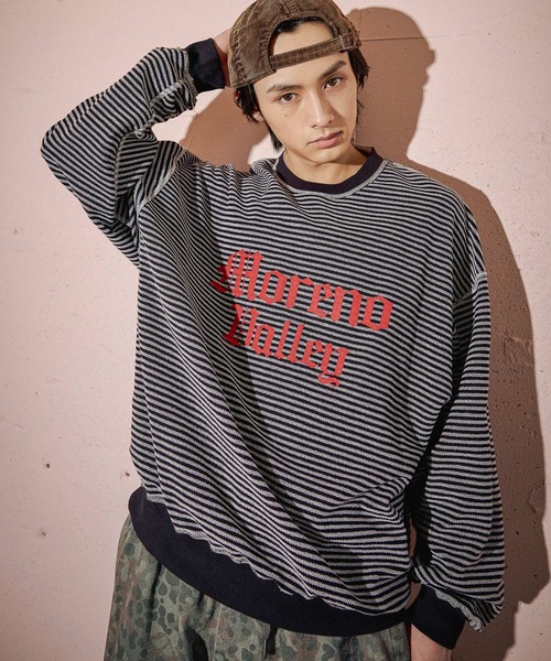 niko and...（ニコアンド）の「リバーシブル裏毛プルオーバー（Tシャツ/カットソー・メンズ・ネイビー/チャコール/ブラウン/ライトグレー・MEDIUM/LARGE）」の2枚目の写真