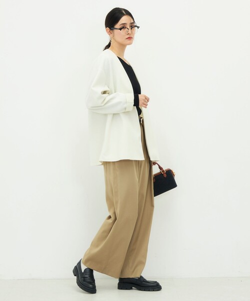 NOLLEY’S（ノーリーズ）の「《防シワ/ストレッチ》ウォッシャブルストレッチジャージハオリ（ブルゾン・レディース・オフホワイト/グレイッシュベージュ/ブラック・36/38）」の8枚目の写真