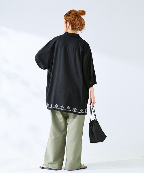 B.C STOCK(ベーセーストック)の「クラフトリゾートシャツ(シャツ/ブラウス・メンズ・ブラック・MEDIUM/LARGE)」の4枚目の写真
