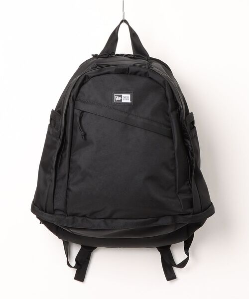 and it_(アンドイット)の「NEWERA ニューエラ スポーツパック 31L(バックパック/リュック・メンズ・ブラック・FREE)」の1枚目の写真