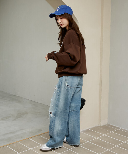 MARY QUANT(マリークワント)の「MARY QUANT × PUBLUX/マリークワント <ユニセックス>別注 裏起毛 クルーネック ロゴ スウェット プルオーバー 限定展開(スウェット・メンズ・グレー/ブラック/ブラウン/サックスブルー・SMALL/LARGE/MEDIUM)」の17枚目の写真