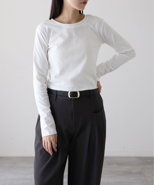 YENNA(イェンナ)の「ロングスリーブチビT/クロップドT(Tシャツ/カットソー・レディース・ブラック/アイボリー・FREE)」の6枚目の写真