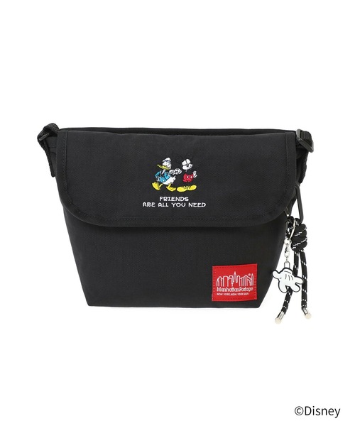 Manhattan Portage(マンハッタンポーテージ)の「NYLON MESSENGER BAG(XS)BACK POCKET W/ DIVIDER MAGNET / MICKEY / 26(メッセンジャーバッグ・レディース・ブラック・X-SMALL)」の2枚目の写真