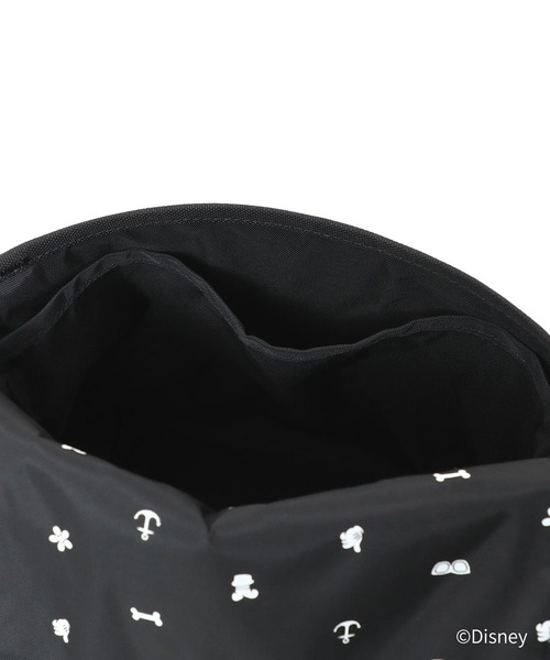 Manhattan Portage(マンハッタンポーテージ)の「NYLON MESSENGER BAG(XS)BACK POCKET W/ DIVIDER MAGNET / MICKEY / 26(メッセンジャーバッグ・レディース・ブラック・X-SMALL)」の9枚目の写真